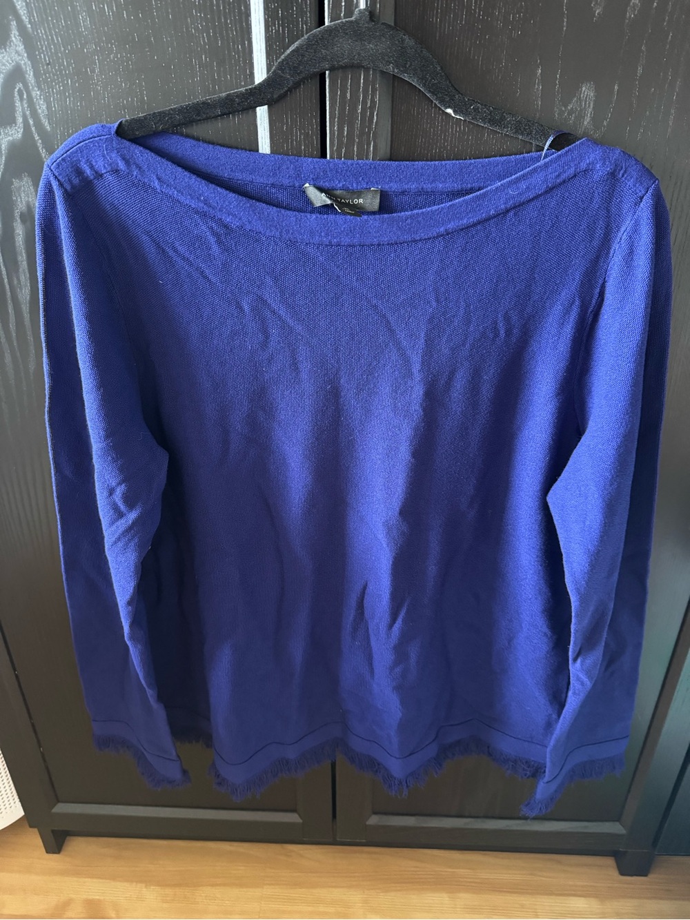 Ann Taylor Scoop Neck Sweater in Royal Blue